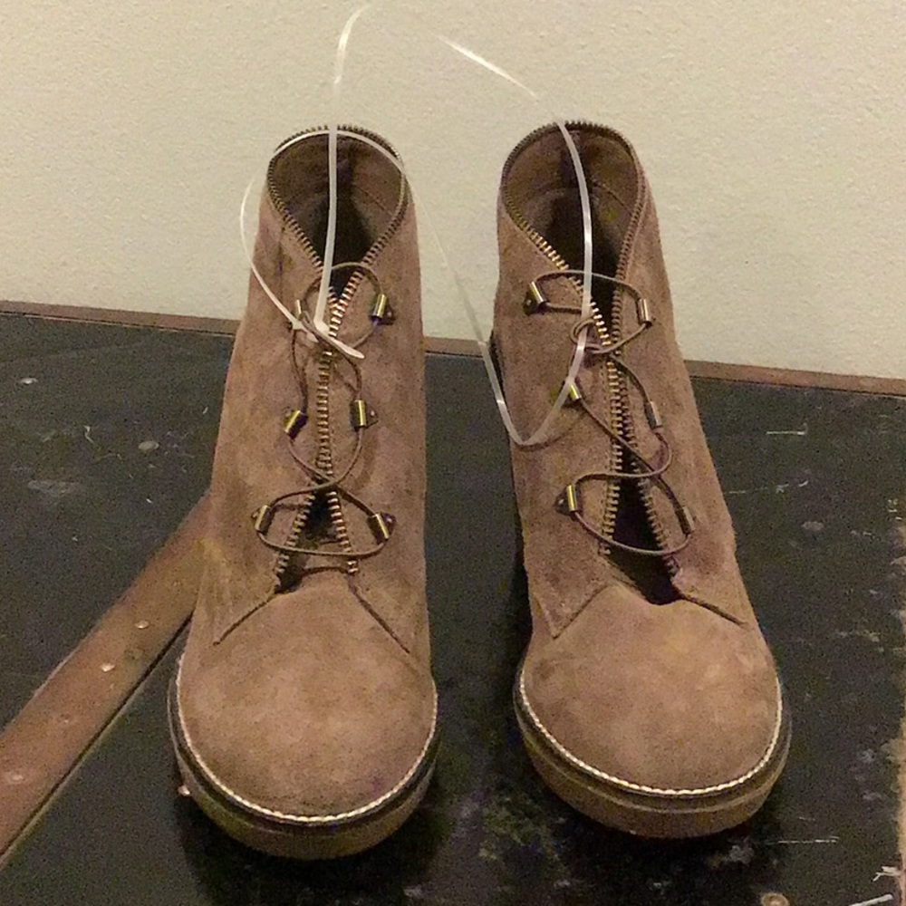 NWT FERGIE BOOTS